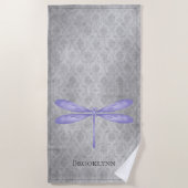 Lila Dragonfly Damask Strandtuch (Vorderseite)