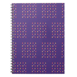 Lila Dreieck Geometrisches Muster Notizblock