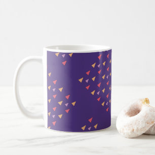 Lila Dreiecksgeometrie-Muster Kaffeetasse
