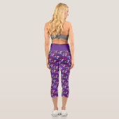 Lila Dreieckskreismuster Capri Leggings (Rückseite)