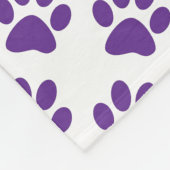 Lila Druckmuster auf Weiß Fleecedecke (Ecke)