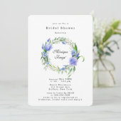 Lila Dusty Blue Hyacinth Peony Brautparty Einladung (Stehend Vorderseite)