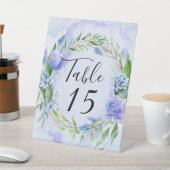 Lila Dusty Blue Hyacinth Wedding Tischnummer Sockelschild (In SItu)