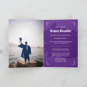 Lila Edgy Abstrakt Brushstroke Foto Abschluss Einladung (Innenseite)