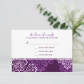 Lila Eggplant Damask Wedding Response Card RSVP Karte (Stehend Vorderseite)