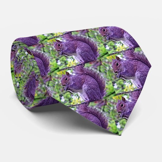 Lila Eichhörnchen Krawatte (Gerollt)