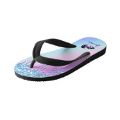 Lila Einhorn mit Pastel Rainbow Glitzer Kinderbadesandalen (Schrägansicht)