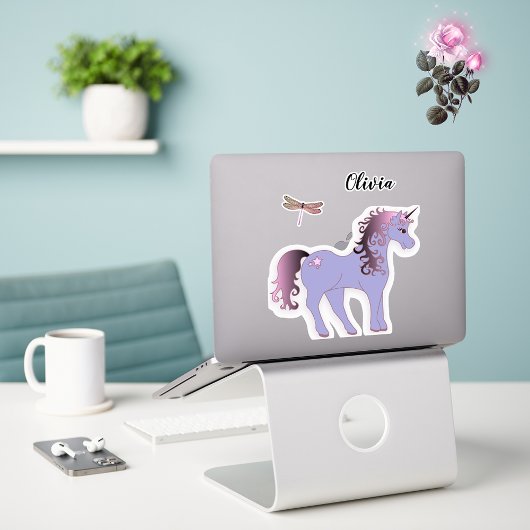 Lila Einhorn- und Libellensticker Aufkleber