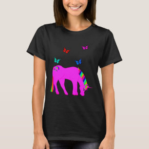Lila Einhorn und Schmetterlinge T - Shirt der Frau