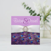 Lila Einladung zur Pfauenhochzeit (Stehend Vorderseite)