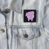 Lila Elefant-Cartoon. Blauer Blumenhintergrund Button (Beispiel)