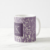 Lila Elegant Blühe Monogramm-Tasse Kaffeetasse (VorderseiteRechts)