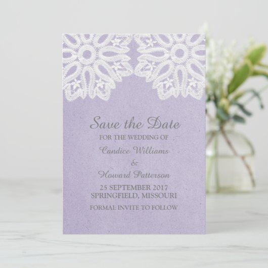 Lila Elegante Spitzen Save the Date einladen (Stehend Vorderseite)