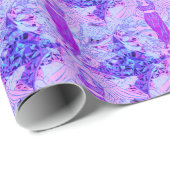 Lila Engelsmuster mit Blumen Geschenkpapier (Rolleneckpunkt)