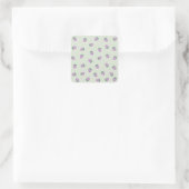 Lila Erdbeermuster Quadratischer Aufkleber (Tasche)