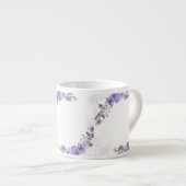Lila Espressotasse (Vorderseite Rechts)