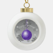 Lila Extravagante Weihnachtsschmuck Keramik Kugel-Ornament (Vorderseite)