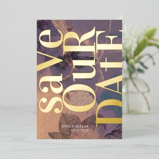 Lila Fall Save the Date Folieneinladung (Stehend vorne)