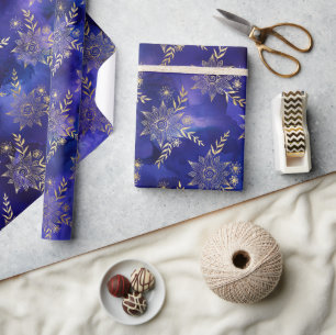 Lila Farbmuster mit goldbläserner Farbe Geschenkpapier