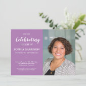 Lila Feier mit Foto Beerdigung Einladung (Stehend Vorderseite)