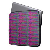 lila Fischmuffe Laptopschutzhülle (Vorderseite Links)