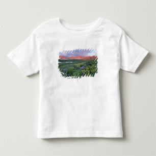 Lila Fleaban (Erigeron peregrinus) und Gelb Kleinkind T-shirt