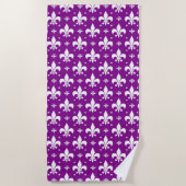 Lila Fleur-de-lis-Muster Strandtuch (Vorderseite)