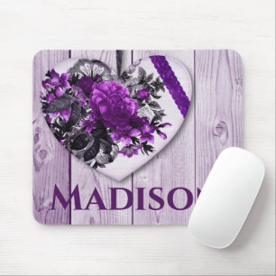 Lila Fliederherz mit individuellem Namen Mousepad
