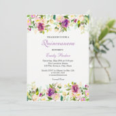 Lila Flora Elegante Quinceanera Einladung (Stehend Vorderseite)