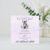 Lila Floral Zebra Geburtstag Einladung (Stehend Vorderseite)