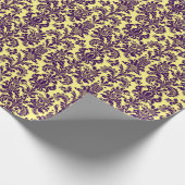 Lila florale Damasken hellgelber Hintergrund Geschenkpapier (Ecke)