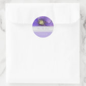 Lila floraler Save the Date Aufkleber (Tasche)