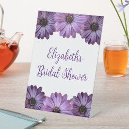 Lila florales Brautparty Sockelschild