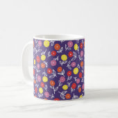 Lila florales Ditsy-Muster Kaffeetasse (Vorderseite Links)