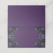 Lila florales Elegant Hochzeitgotik Platzkarte (Außenseite Aufgefaltet)