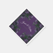 Lila florales Elegant Hochzeitgotik Serviette (Ecke)
