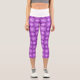 Lila florales geometrisches Muster Capri Leggings
