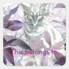 Lila Foliage Kitty Quadratischer Aufkleber