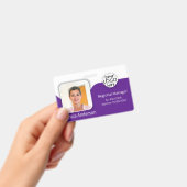 Lila Foto-ID Name QR Bar-Code Ausweis (Handheld)