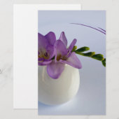 lila Freesia-Knospen Briefpapier (Vorne/Hinten)