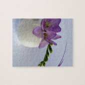 lila Freesia-Knospen Puzzle (Horizontal)