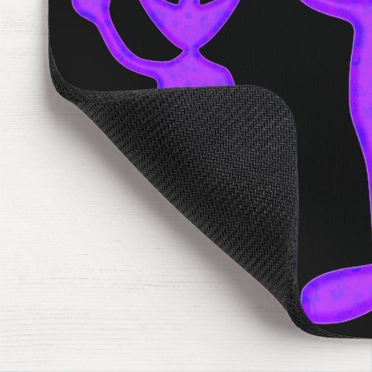 Lila Friedensalien Mousepad (Ecke)