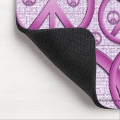Lila Friedenszeichen Mousepad (Ecke)