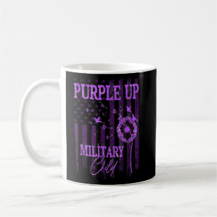 Lila für den militärischen Kindermonat Dandelion S Kaffeetasse
