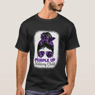 Lila für den Monat der Aufmerksamkeit für Militär- T-Shirt
