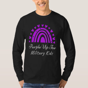Lila für militärische Kinder unter Regenbogen-Mili T-Shirt