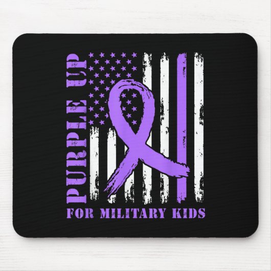 Lila für Militärkinder unter US-Flagge Mousepad (Vorne)