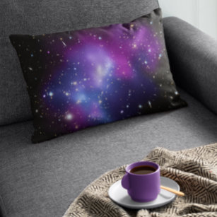 Lila Galaxiecluster Zierkissen