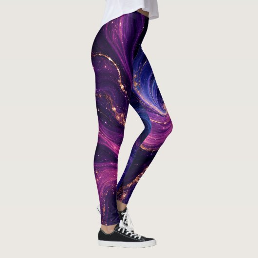 Lila Galaxy Leggings | Kosmische Nebel Activewear (Rechts)