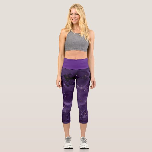 Lila Galaxy Serie Design 8 Capri Leggings (Vorderseite)